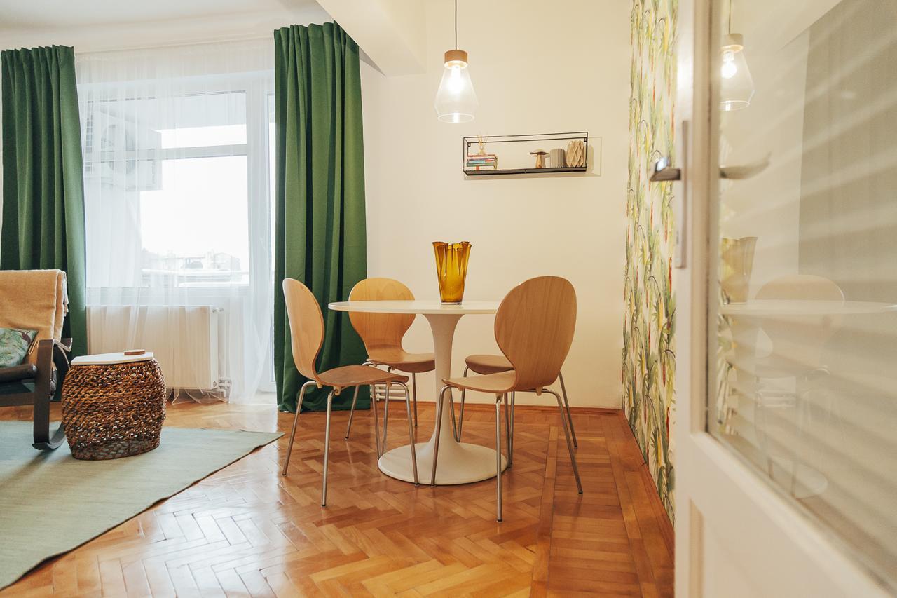 Old Town View Apartment บูคาเรสต์ ภายนอก รูปภาพ